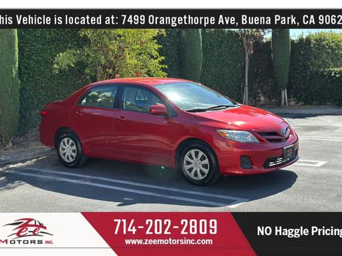 Used 2011 Toyota Corolla LE w/ Preferred Accessory Pkg FWD image 4