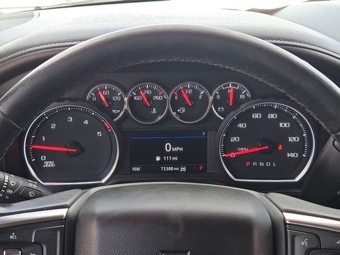 Used 2021 Chevrolet Silverado 2500 LTZ image 23