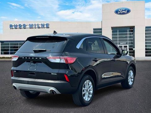 Used 2022 Ford Escape SE w/ Convenience Package AWD/4WD image 4