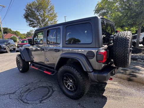 Used 2023 Jeep Wrangler Unlimited Rubicon w/ Xtreme 35 Tire Package AWD/4WD image 5