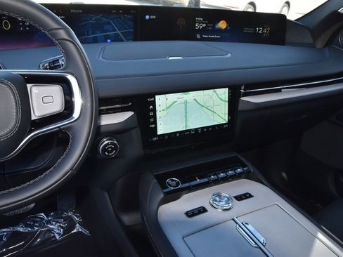 New 2025 Lincoln Navigator L Reserve w/ Jet Appearance Package image 29