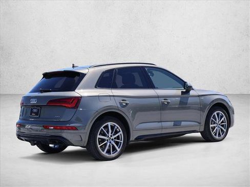 Used 2023 Audi Q5 e Premium Plus w/ Premium Plus Package AWD/4WD image 5