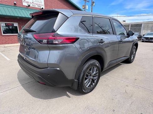 Used 2021 Nissan Rogue S image 5