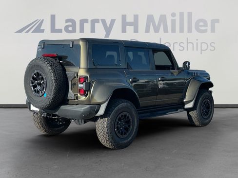 New 2025 Ford Bronco Raptor w/ Interior Carbon Fiber Pack AWD/4WD image 5