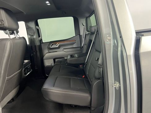 Used 2023 GMC Sierra 1500 Denali AWD/4WD image 25