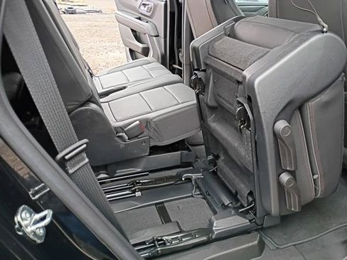 Used 2023 Chevrolet Tahoe RST w/ Luxury Package AWD/4WD image 28