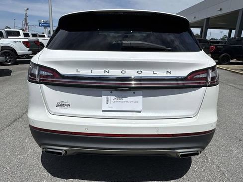 Certified 2023 Lincoln Nautilus AWD w/ Premium Package image 6