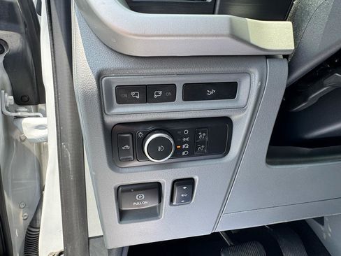 Used 2022 Ford F150 XLT w/ Equipment Group 302A High image 24