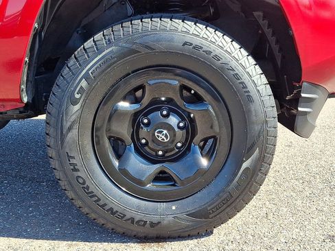 Used 2023 Toyota Tacoma SR AWD/4WD image 8