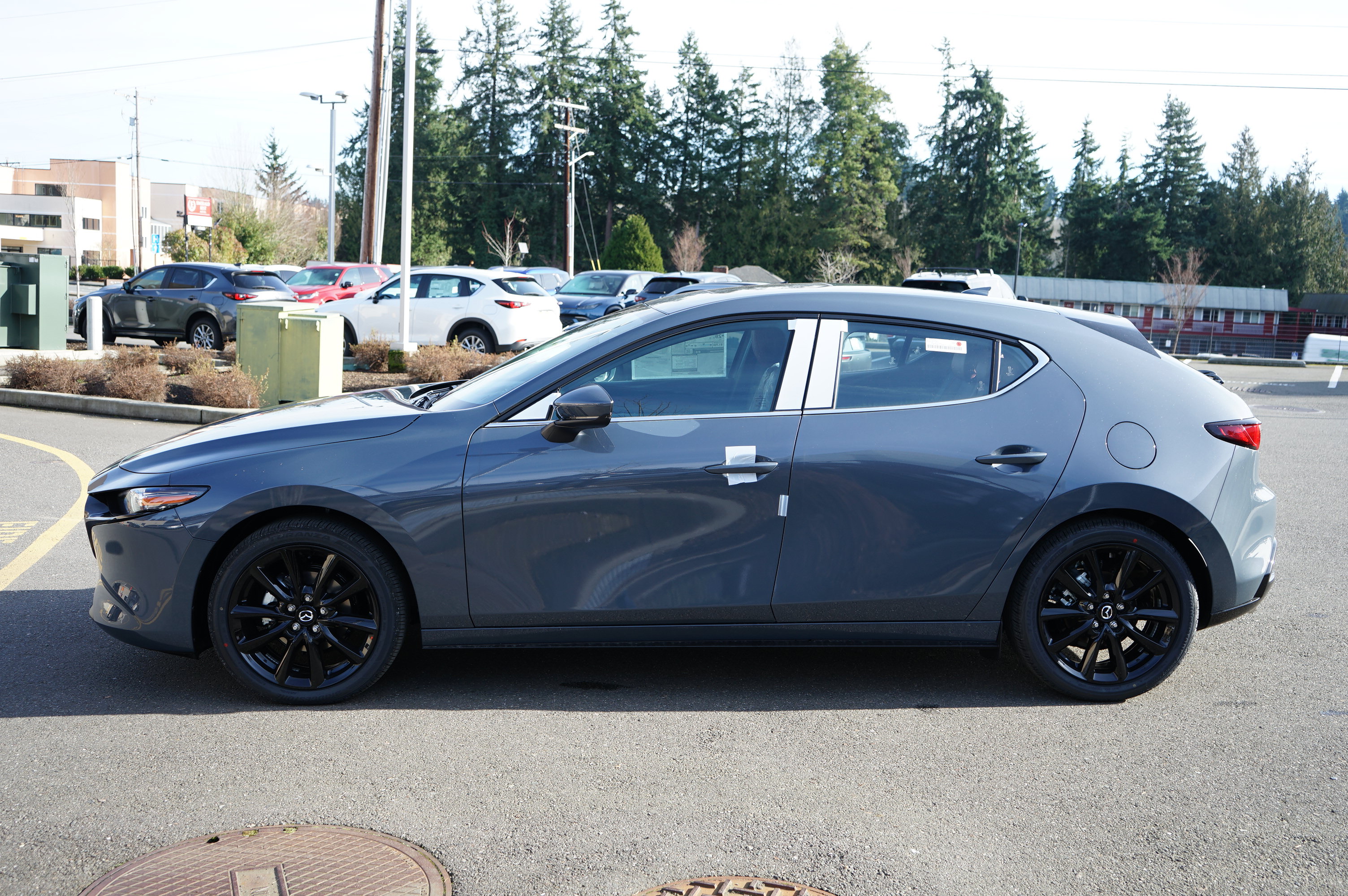 New 2026 MAZDA MAZDA3 2.5 S Hatchback w/ Premium Pkg FWD image 6