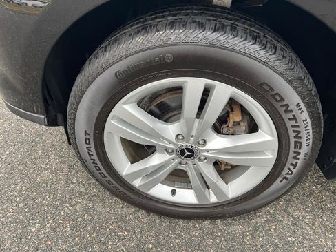 Used 2013 Mercedes-Benz ML 350 BlueTEC 4MATIC image 32