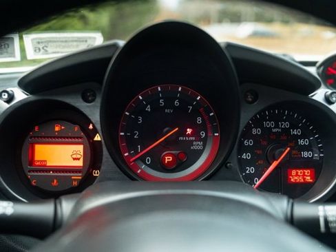 Used 2019 Nissan 370Z NISMO image 27