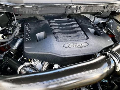 Used 2022 Ford F150 XLT w/ Equipment Group 302A High image 33