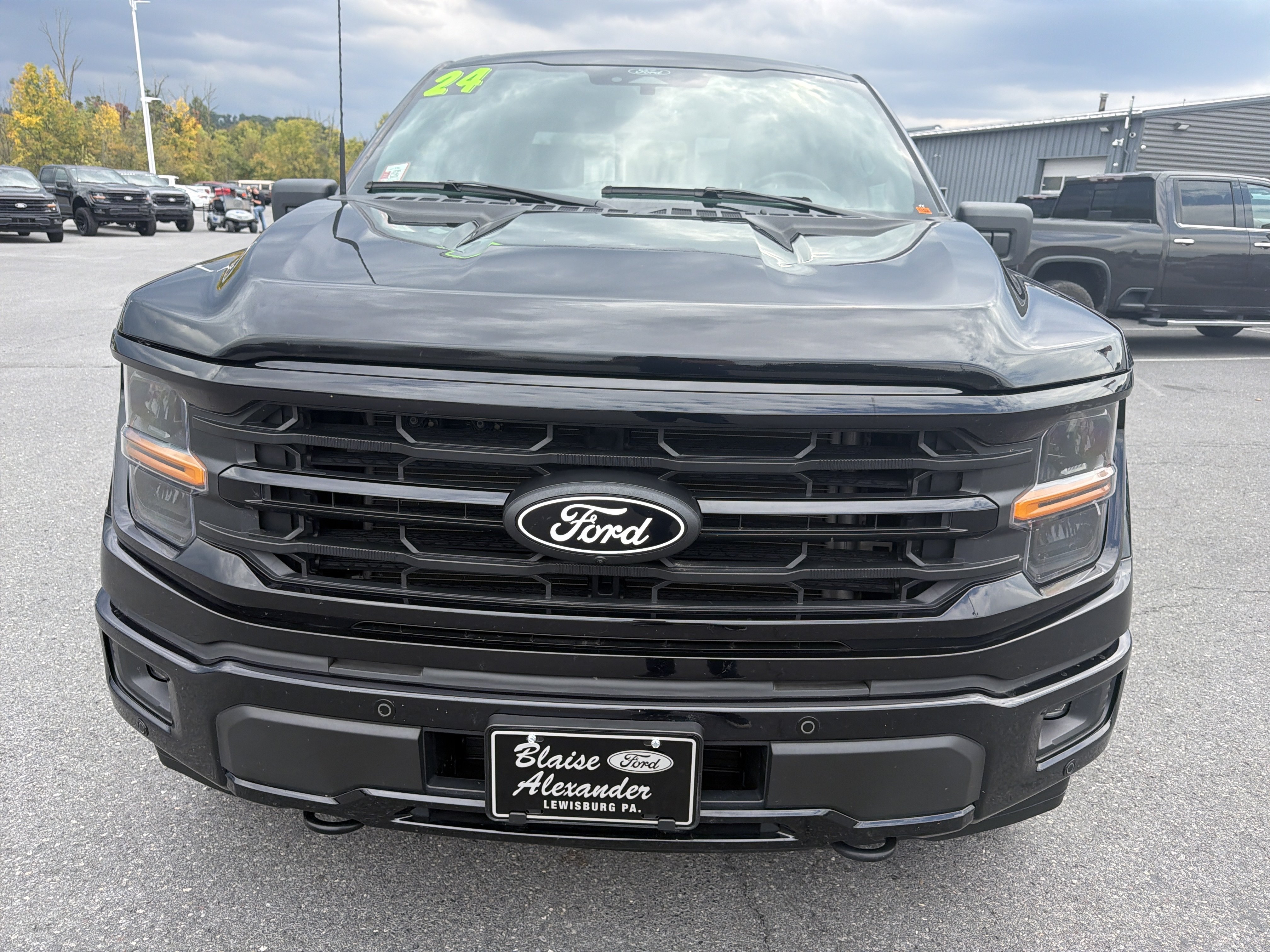 Used 2024 Ford F150 XLT w/ Equipment Group 303A High AWD/4WD image 9