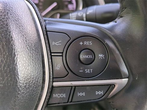 Used 2023 Toyota Camry XLE image 24