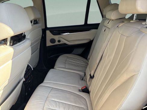 Used 2016 BMW X5 xDrive50i image 19