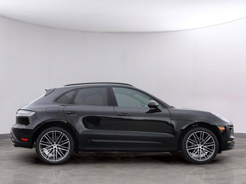 New 2026 Porsche Macan image 9