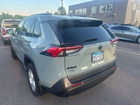 Used 2021 Toyota RAV4 XLE w/ Convenience Package AWD/4WD image 11