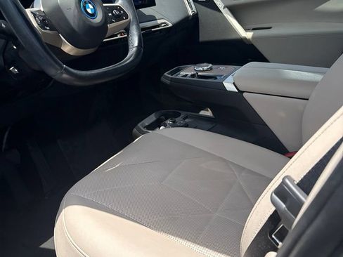 Used 2024 BMW iX xDrive50 w/ Premium Package AWD/4WD image 2