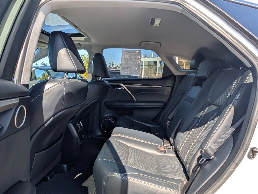 Used 2017 Lexus RX 450h AWD w/ Cold Weather Package image 27