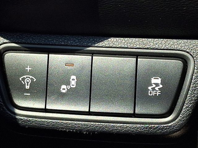 Used 2022 Kia Forte GT-Line FWD image 25