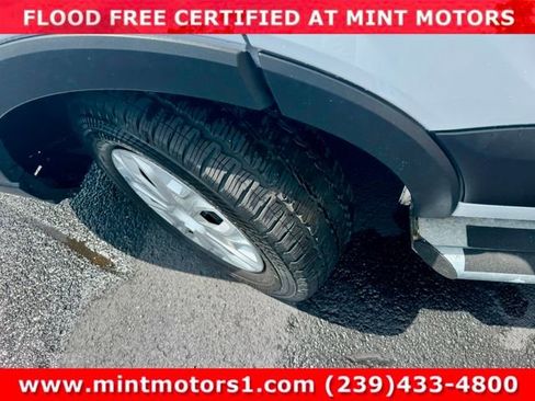 Used 2025 Ford Transit 250 Low Roof w/ Exterior Upgrade Package RWD image 18
