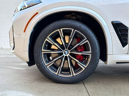 Certified 2025 BMW X5 M60i w/ Executive Package image 6