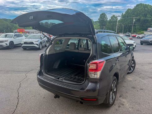 Used 2018 Subaru Forester 2.5i Limited AWD/4WD image 15