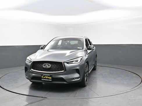 Used 2021 INFINITI QX50 Luxe w/ Appearance Package image 6