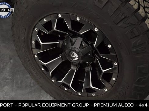 Used 2023 Jeep Gladiator Sport image 10