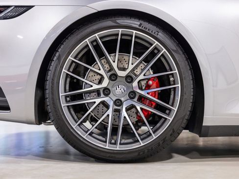 Used 2024 Porsche 911 Carrera S w/ Sport Package image 21