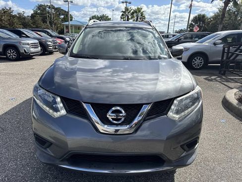 Used 2016 Nissan Rogue SV image 10