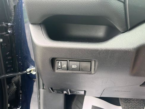 Used 2025 Toyota RAV4 XLE image 11