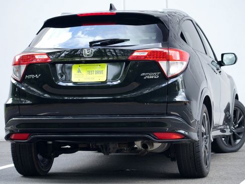 Used 2022 Honda HR-V Sport image 4