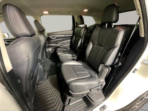 Used 2023 Subaru Ascent Limited AWD/4WD image 21