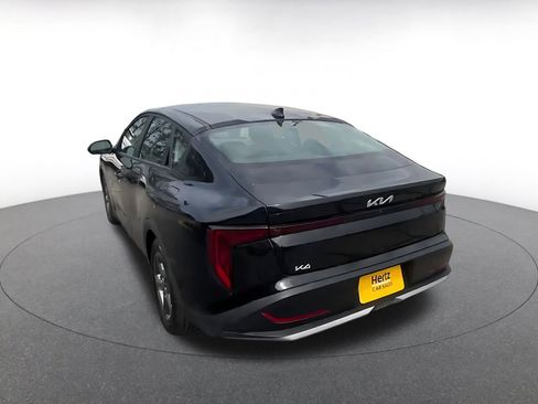 Used 2025 Kia K4 LXS image 15