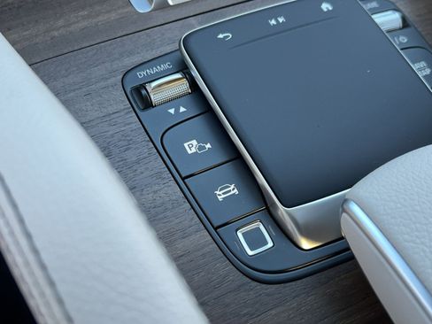 New 2026 Mercedes-Benz GLE 450 4MATIC image 33