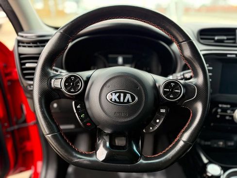 Used 2018 Kia Soul ! image 26