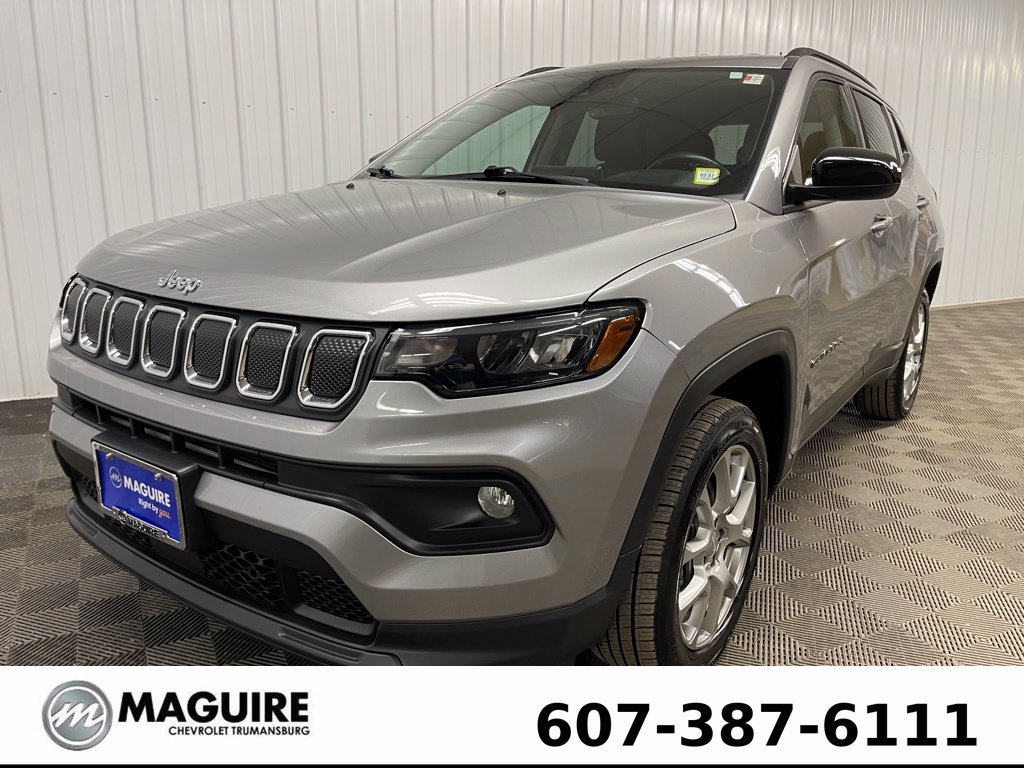 Used 2022 Jeep Compass 4WD image 8