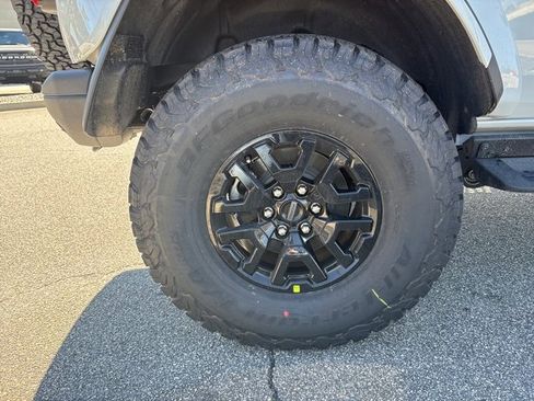 New 2026 Ford Bronco Raptor image 9