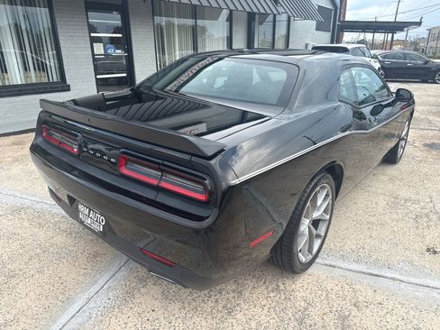 Used 2023 Dodge Challenger GT RWD image 4