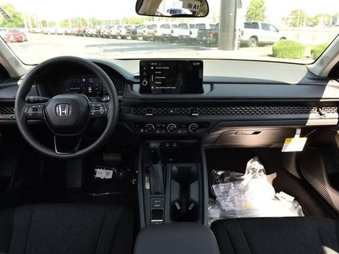 New 2026 Honda Accord SE image 7