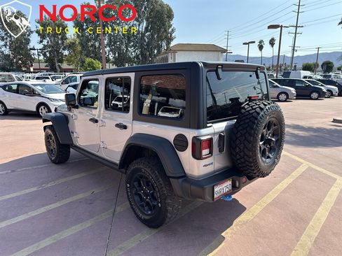 Used 2023 Jeep Wrangler Unlimited w/ Cold Weather Group image 6