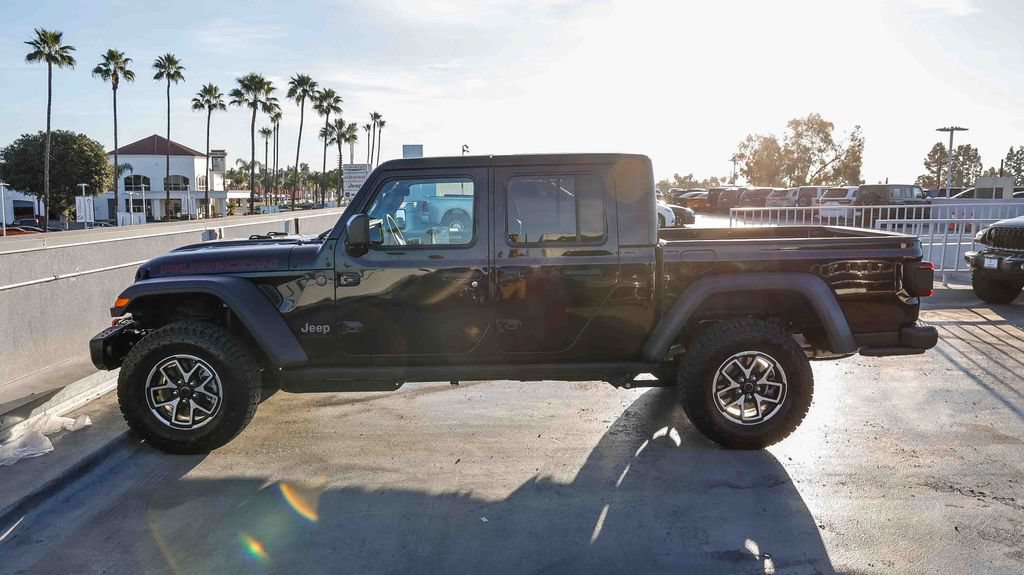 New 2026 Jeep Gladiator Rubicon w/ Steel Bumper Group AWD/4WD image 14