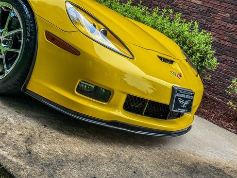 Used 2009 Chevrolet Corvette Z06 w/ Preferred Equipment Group RWD image 26