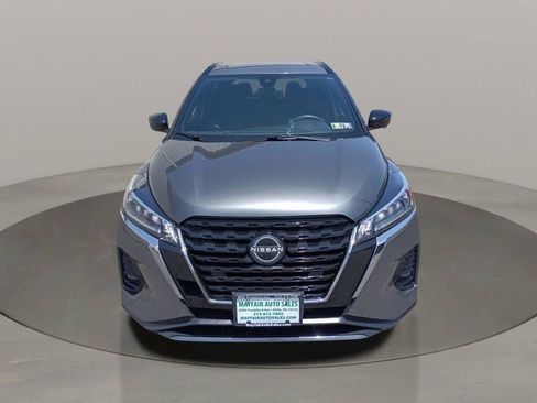 Used 2024 Nissan Kicks SR image 18