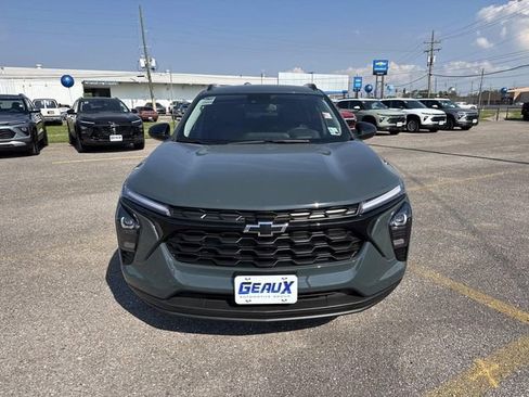 New 2026 Chevrolet Trax LT w/ Driver Confidence Package image 4