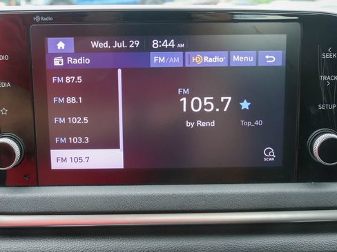 Used 2023 Hyundai Sonata SE FWD image 23