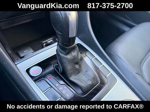 Used 2022 Volkswagen Passat 2.0T R-Line image 23