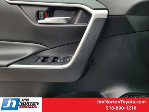 Used 2024 Toyota RAV4 XLE image 24